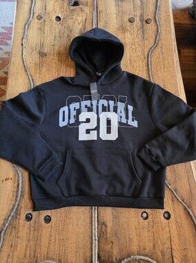 NWT Boohoo Black Hooded Sweatshirt Mens Unisex Medium